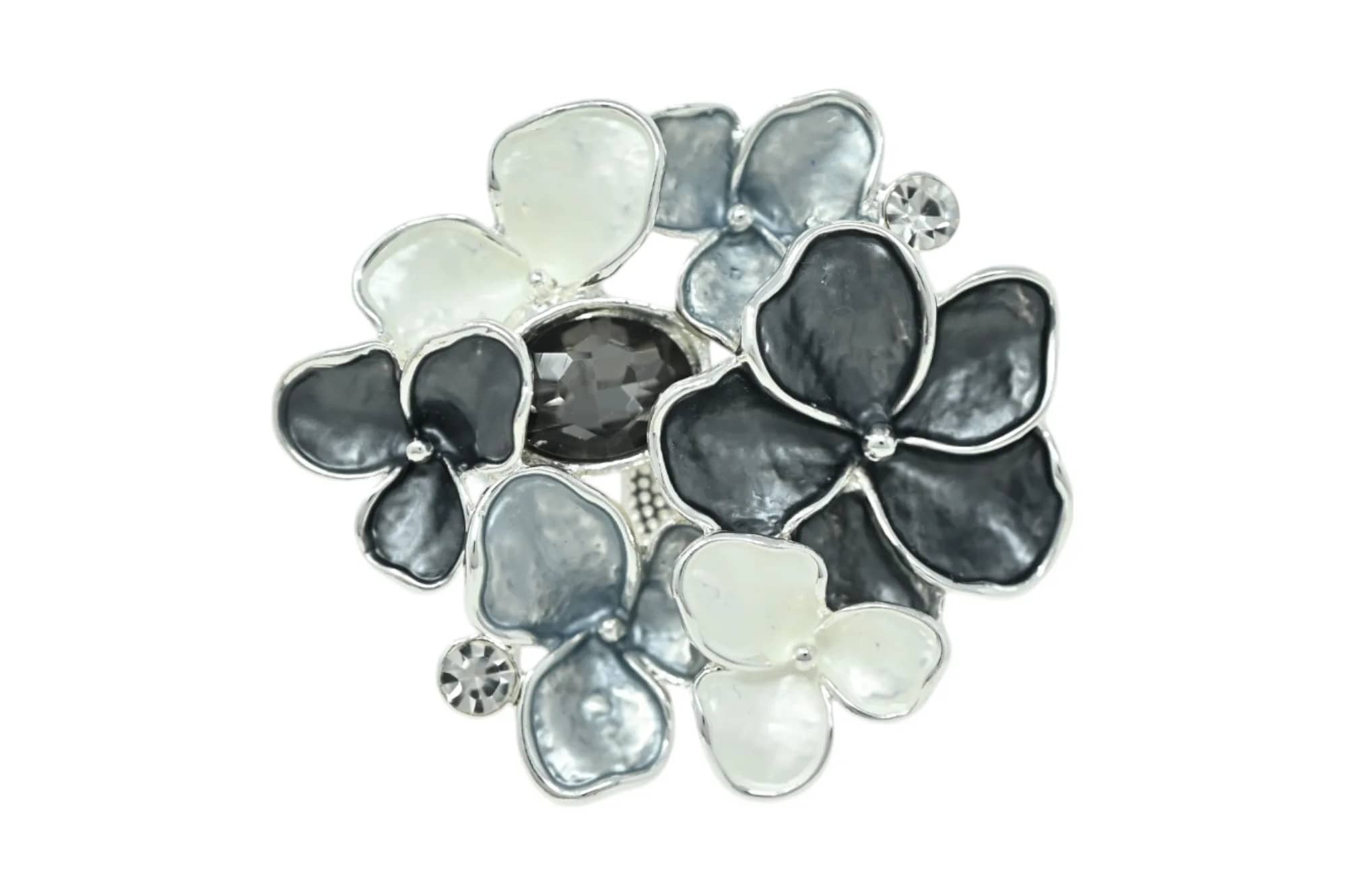 Broche bouquet dégradé gris et noir aimantée, fleurs émaillées blanc, gris et noir avec grand cristal fumé
