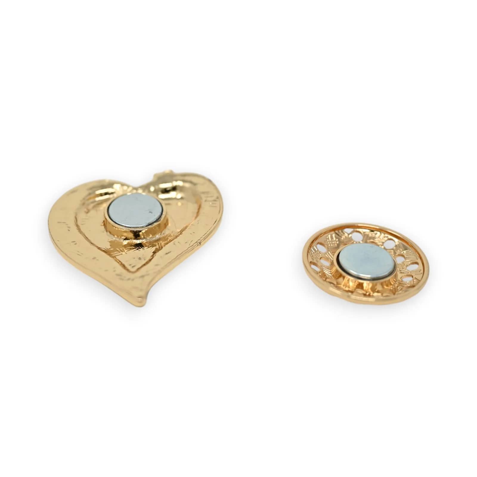 Broche cœur doré noir et blanc, dos avec plaque magnétique