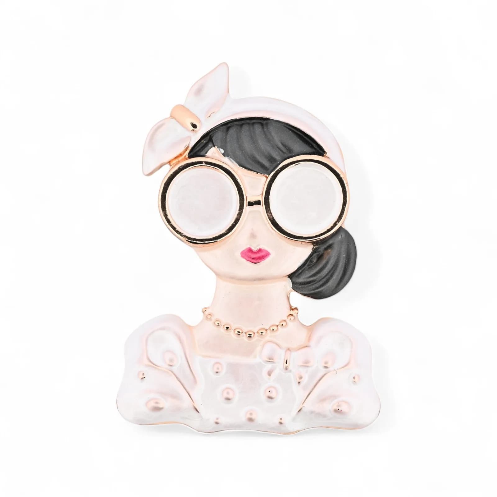 Broche Portrait Femme Chic aux Lunettes Rondes Aimantée en Acier Doré, 5 cm
